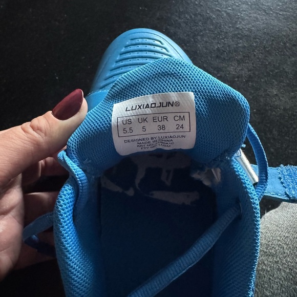 LUXIAIJUN weightlifting Shoes - Picture 4 of 4